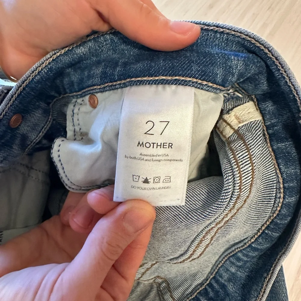 Mother denim Distressed Women’s Jeans - Flare Fit - Picture 3 of 4